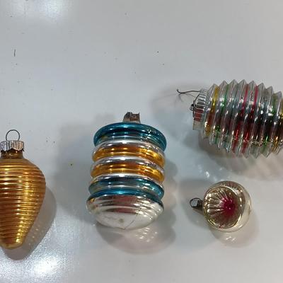 Four vintage ornaments