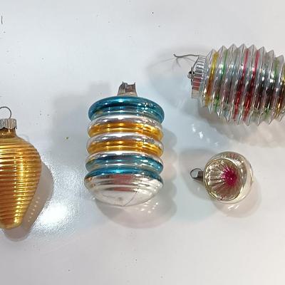 Four vintage ornaments