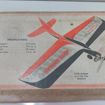 Top Flite Models Flite Streak Combat or Stunt Trainer Model airplane