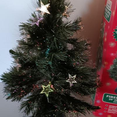 Working! Christmas Trimmeries Continuous color changes 2'.5" Fiber optic tree