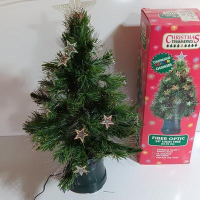 Working! Christmas Trimmeries Continuous color changes 2'.5" Fiber optic tree