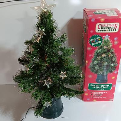 Working! Christmas Trimmeries Continuous color changes 2'.5" Fiber optic tree