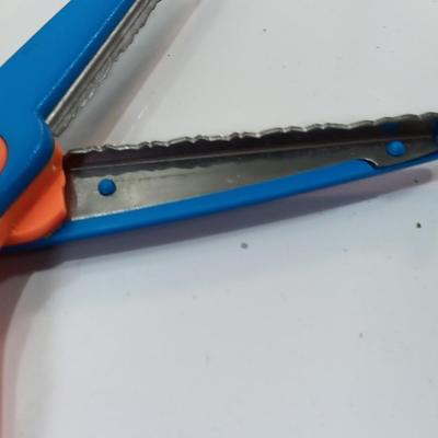 Set of 4 Edge craft scissors make paper edge designs