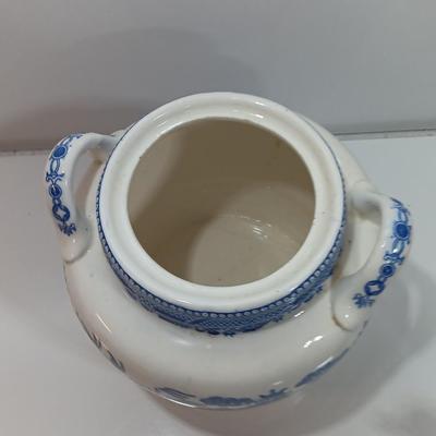 Japan marked Bowl / planter with Dutch girl figure and Delft blue house