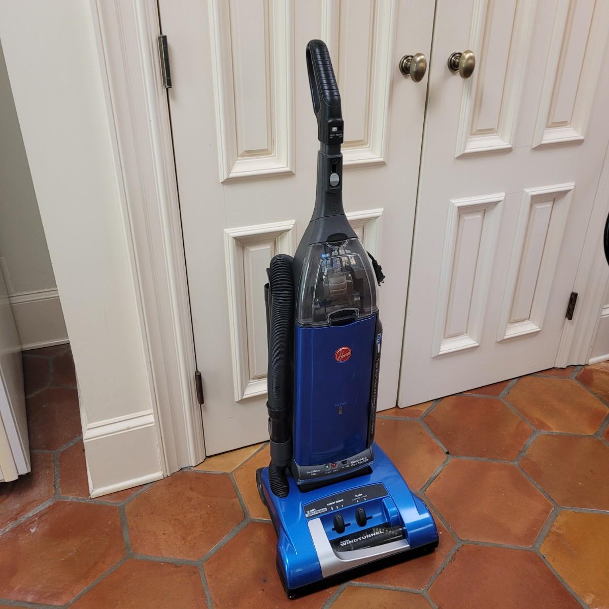 Hoover Windtunnel Vacuum (LCE)