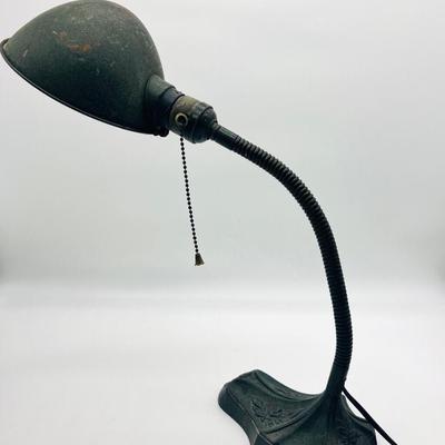 Antique Robert Schwartz  Cast Iron Bottom Lamp