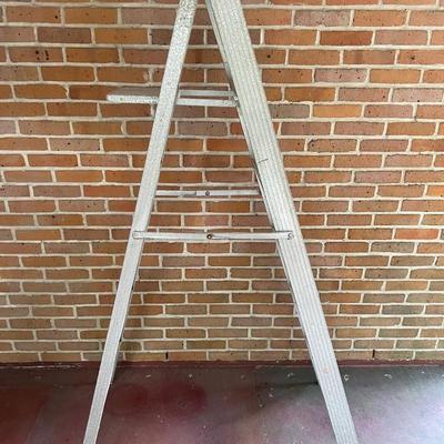 6 ft. Aluminum Ladder