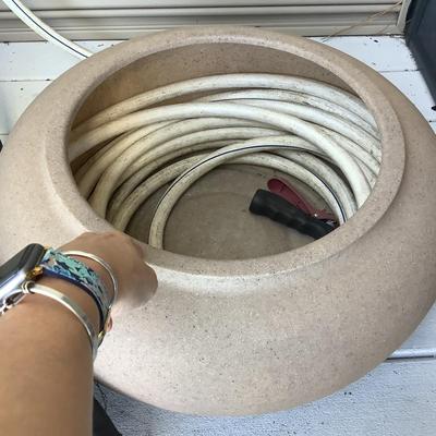 2248 Hose and Plastic Hose Holder