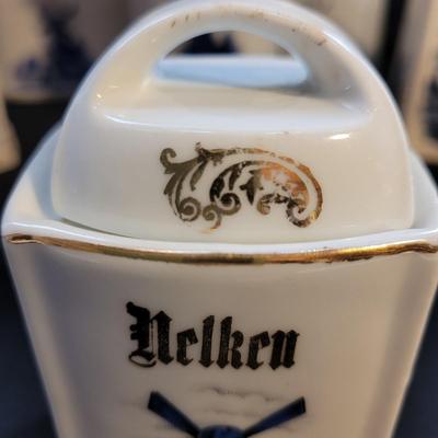 Vintage Delft Style Ceramic Containers (K-CE)
