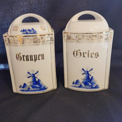 Vintage Delft Style Ceramic Containers (K-CE)