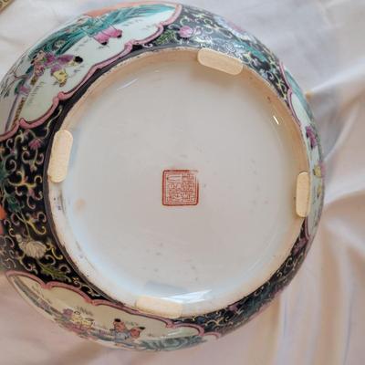 Asian Ceramic Round Covered Bowl (K-CE)