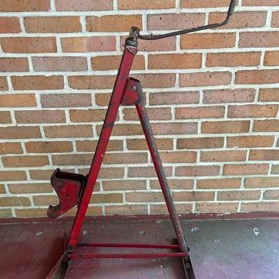 Vintage FLEET Bumper Jack