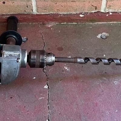 MAKITA 1/2â€ Electric Drill & Drill Bits