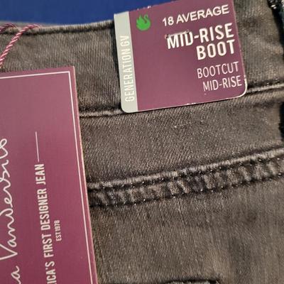 Gloria Vanderbilt Jeans  New