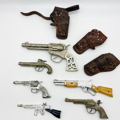 Vintage Toy  Gun Lot of 6 & Leather Holster