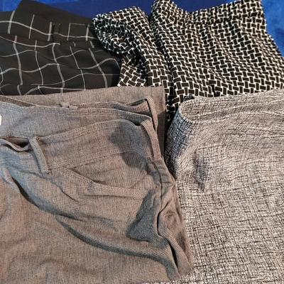Pants & Capri Pants   New