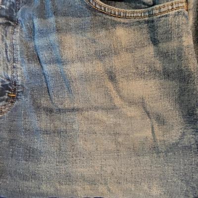 2 Jeans  Worn