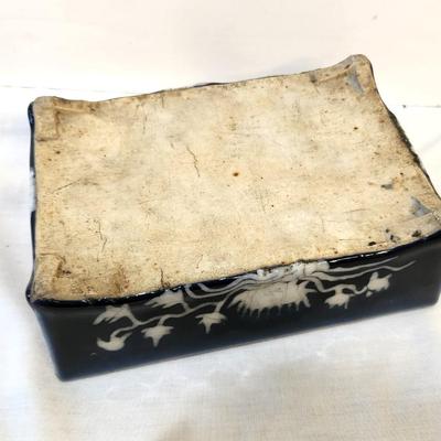 Lot #130  Late Qing Period Antique Chinese Bulb Vase