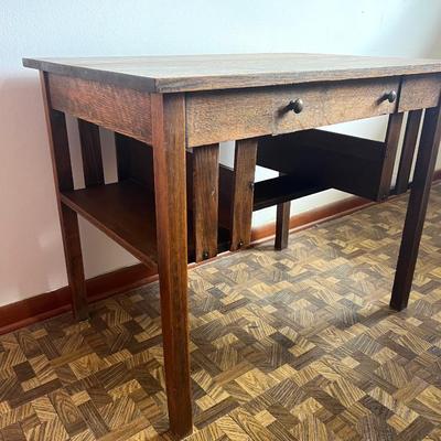 Vintage Oak Desk ~Read Details