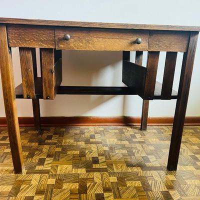 Vintage Oak Desk ~Read Details