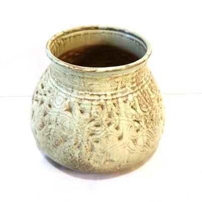 Lot #141  Wonderful vintage SHEARWATER art pottery vessel