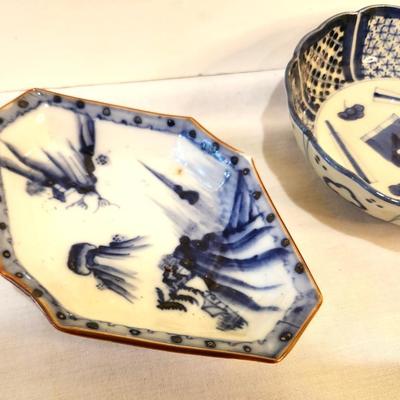 Lot #142  Lot of Antique Chinese Porcelain - Blue/White