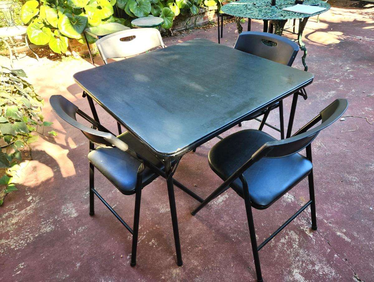 Lot 147 Standard padded Card Table 4 chairs