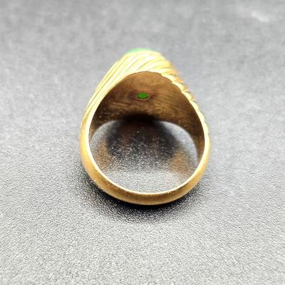 Lot #151  Men's 18kt Yellow Gold Jade Ring, Size 10