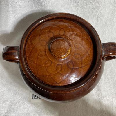 Crock bean pot
