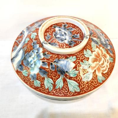 Lot #154  Antique Japanese Meiji Porcelain Imari Lidded Bowl