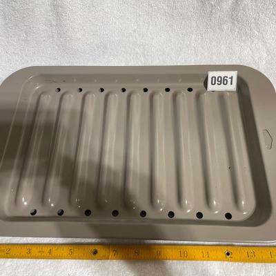 Bacon pan