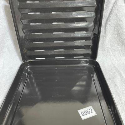 Broiler pan
