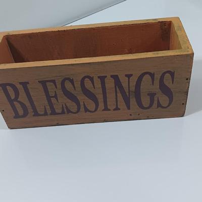 Stay rooted in Faith slat wood wall hanging and a Hopes and Blessings box