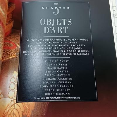 Hardback books on Antiques