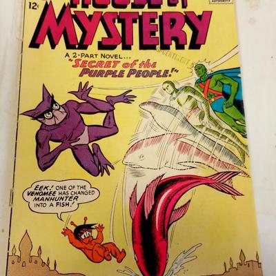 LOT 227 HOUSE OF MYSTERY COMIC BOOK