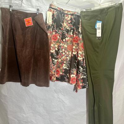 Lot 1 Tagged, Unworn Clothing