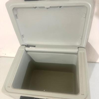 SENTRY 1170 Fireproof Safe with 2 Keys