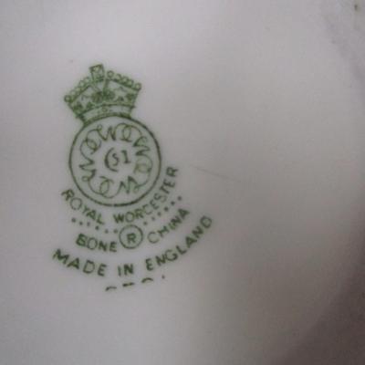 Vintage Royal Worcester Bone China White Cream & Sugar Bowl Leaf