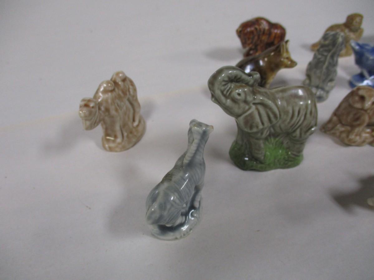 Red Rose Tea Figurines Lot 3