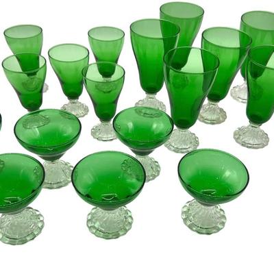 17 Piece Anchor Hocking Burple Green Footed