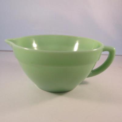 Vintage Fire King Jadeite Batter Bowl with Spout- Approx 7 1/2