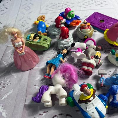 MCDONALD'S HAPPY MEAL TOYS