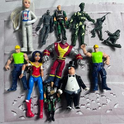 VARIETY OF ACTION FIGURES
