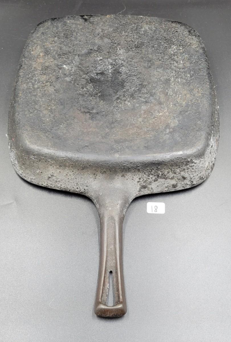 Wagner square top cast iron skillet