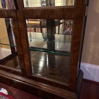 Burl Wood Veneer Lighted Display Case (SR-KL)
