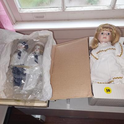 Doll lot