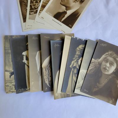 Vintage Actor Postcards (G-DW)
