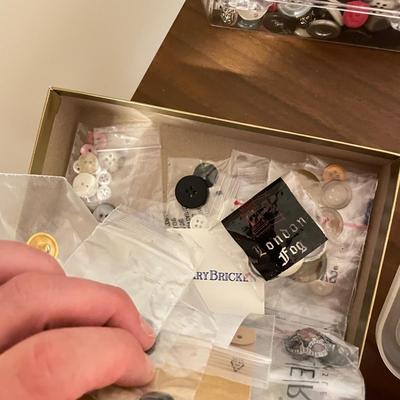 Ben Silver Buttons and More! (BR-SS)