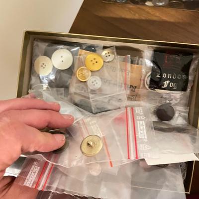 Ben Silver Buttons and More! (BR-SS)