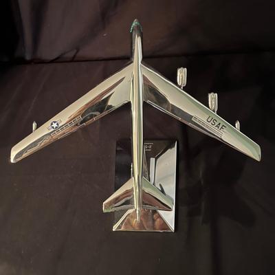 Boeing B-52H Turbofan Desk Model (O-MG)
